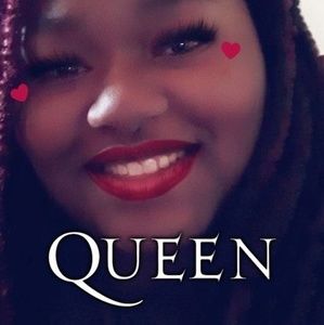 Meet your Posher, Neeka